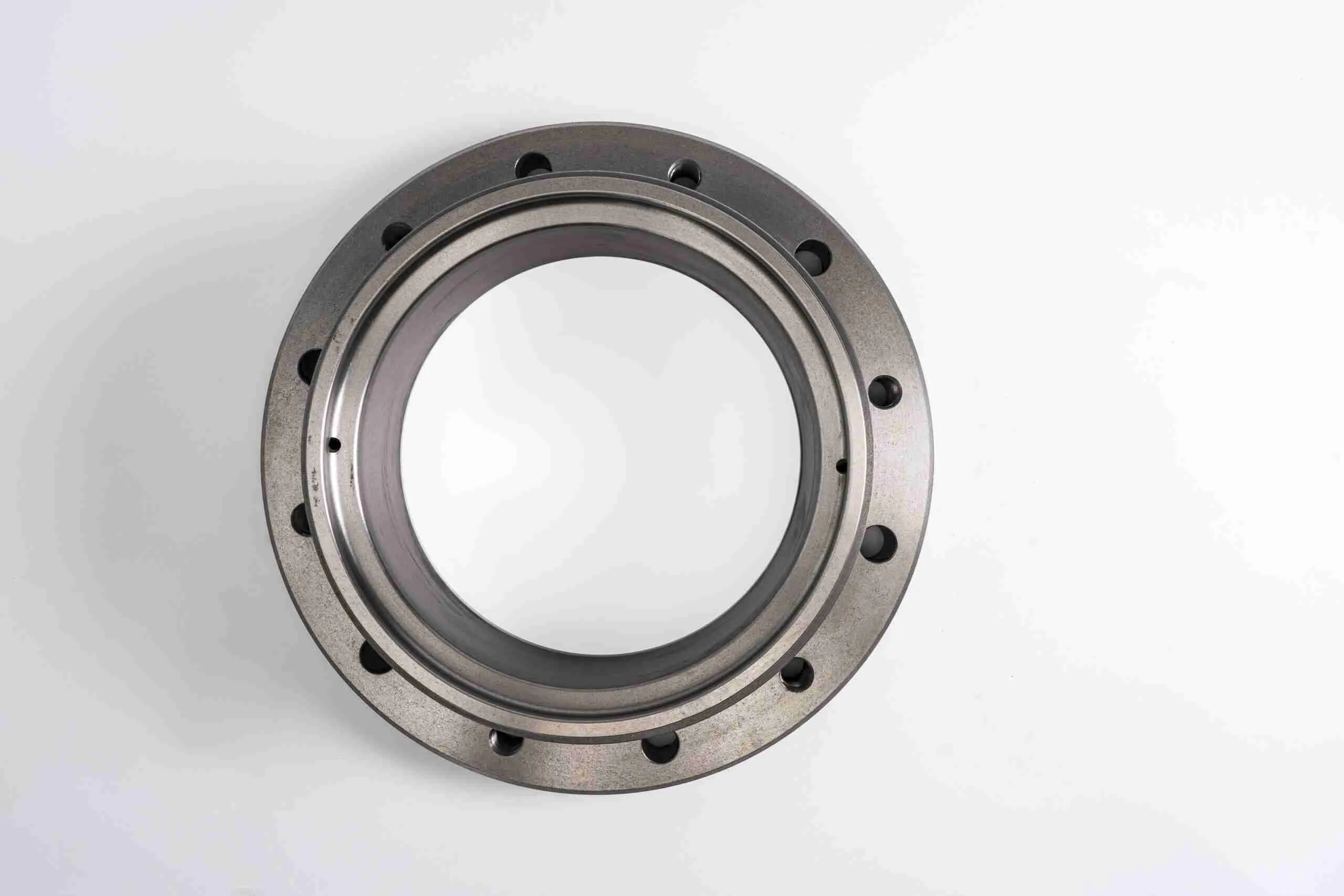 Spider Bushing For Sandvik Cone Crusher - Image 3